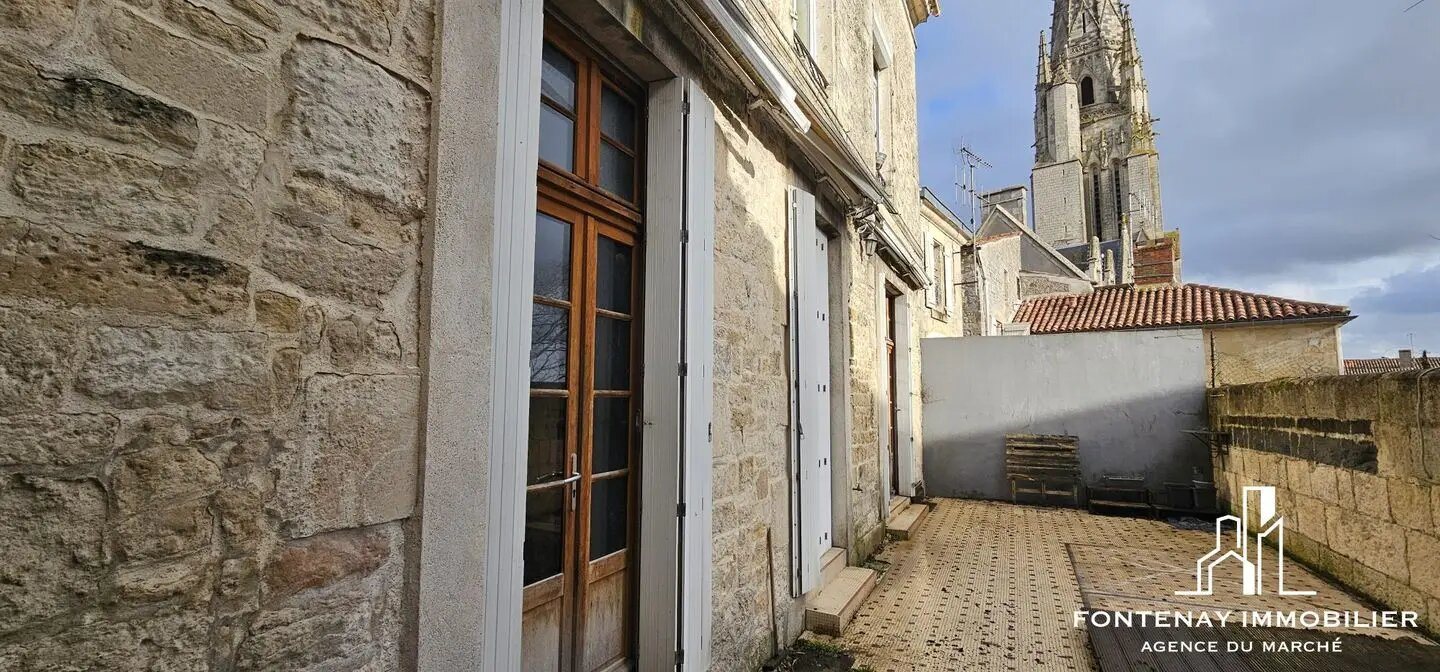 Maison à vendre, 121m², Fontenay-le-Comte