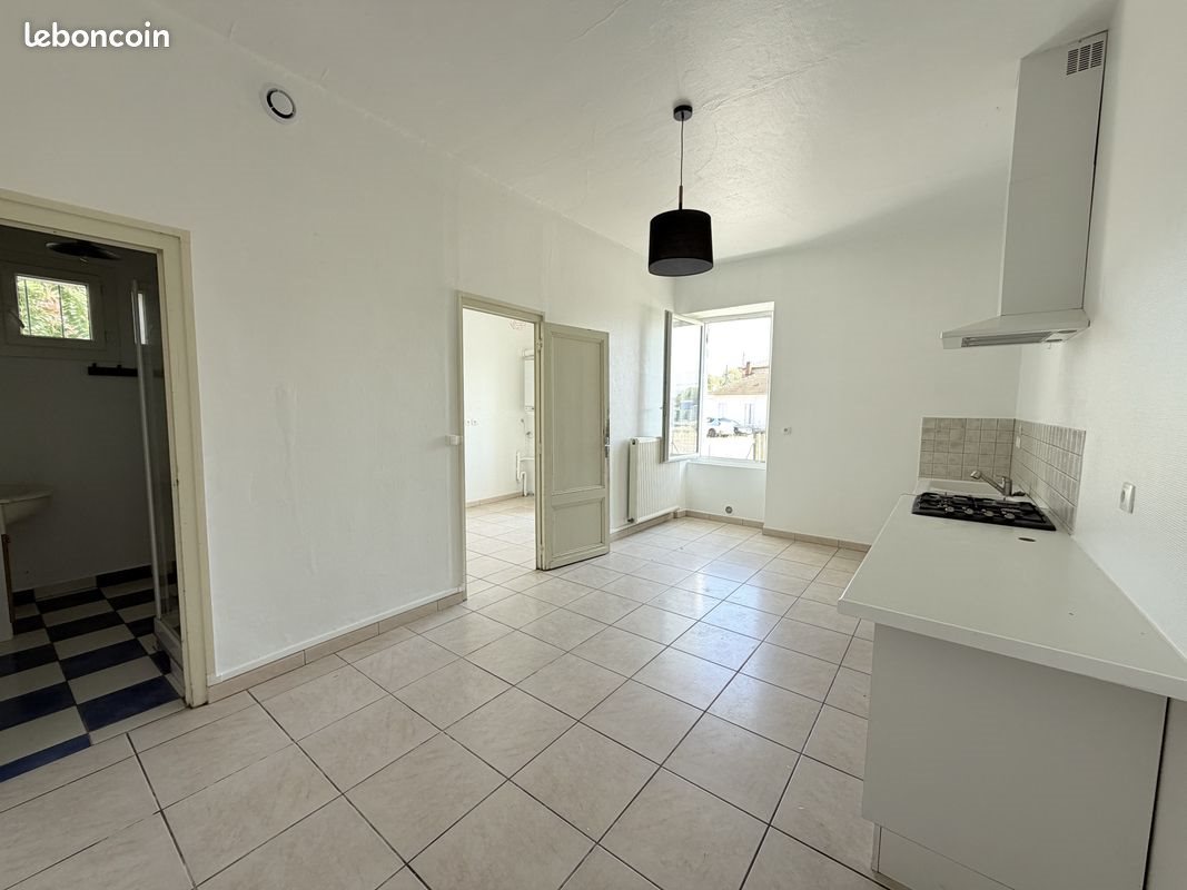 Maison à louer, 78m², Arbanats