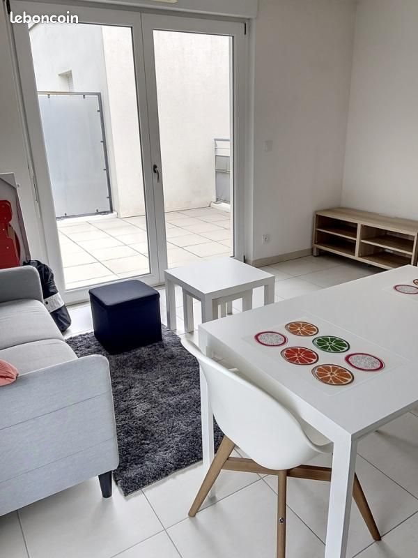 Appartement à louer, 42m², Troyes