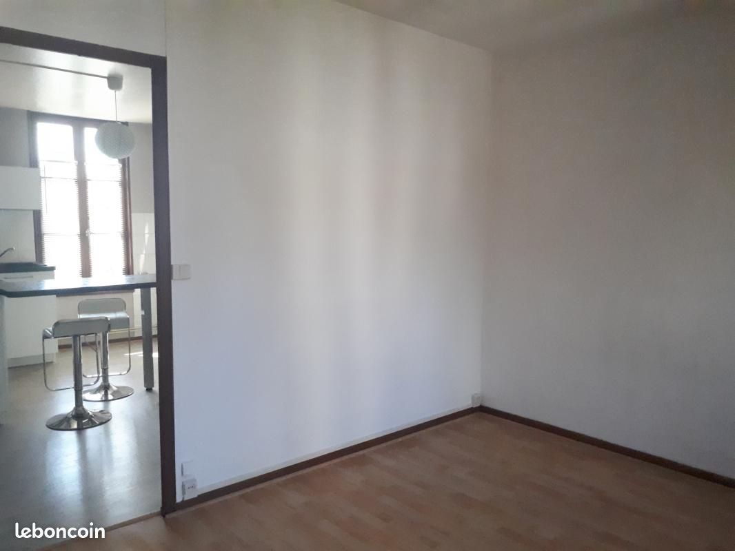 Appartement à louer, 27m², Troyes