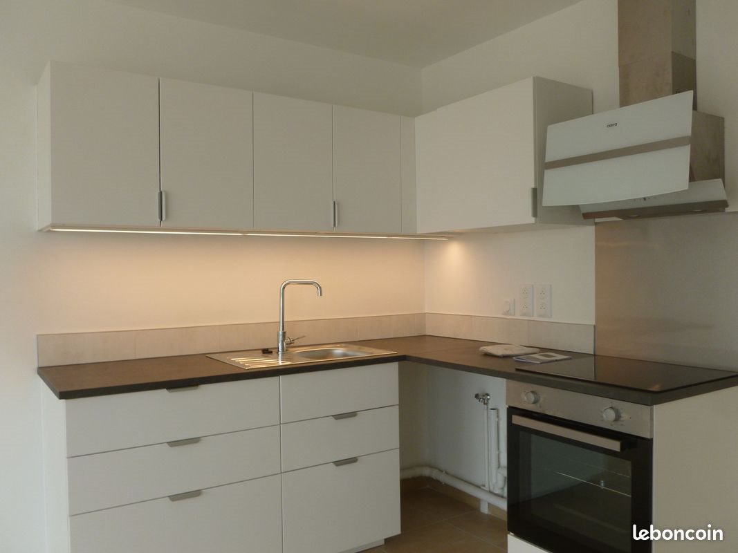 Appartement à louer, 74m², Tinqueux