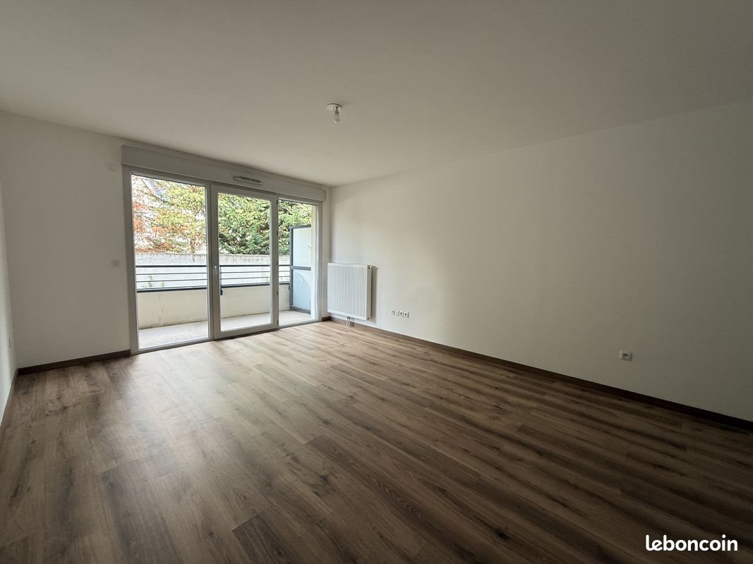 Appartement à louer, 47m², Reims
