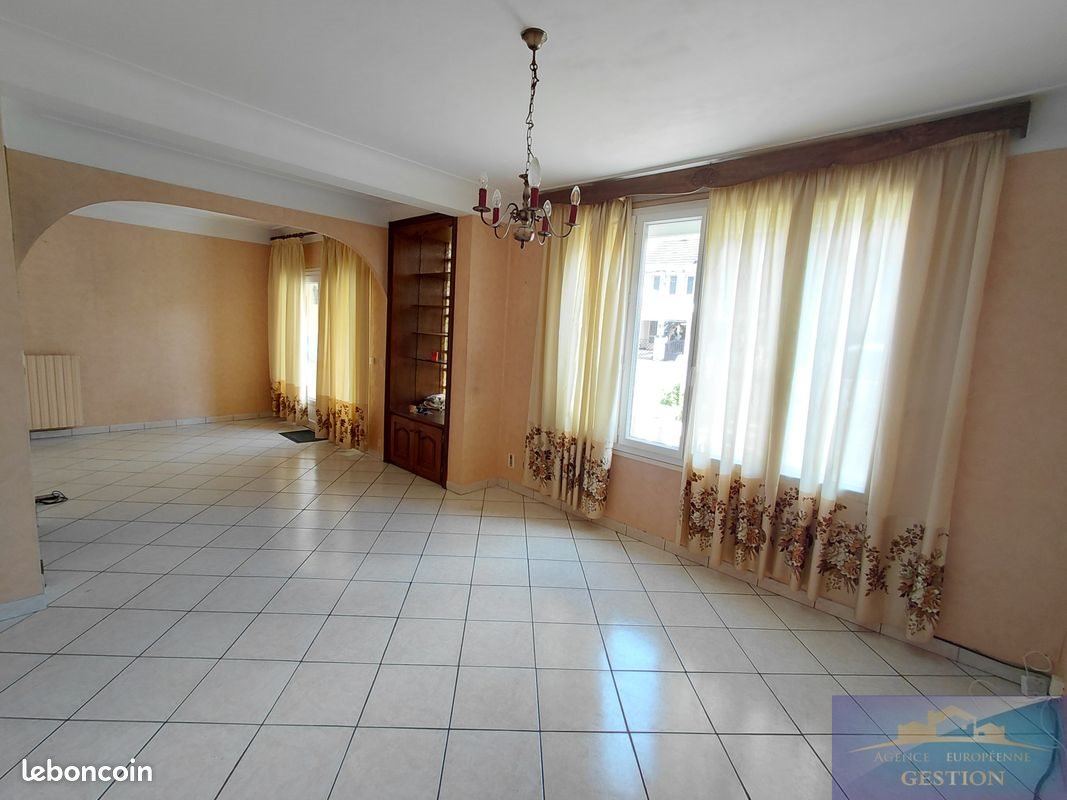 Maison à vendre, 111m², Lourdes