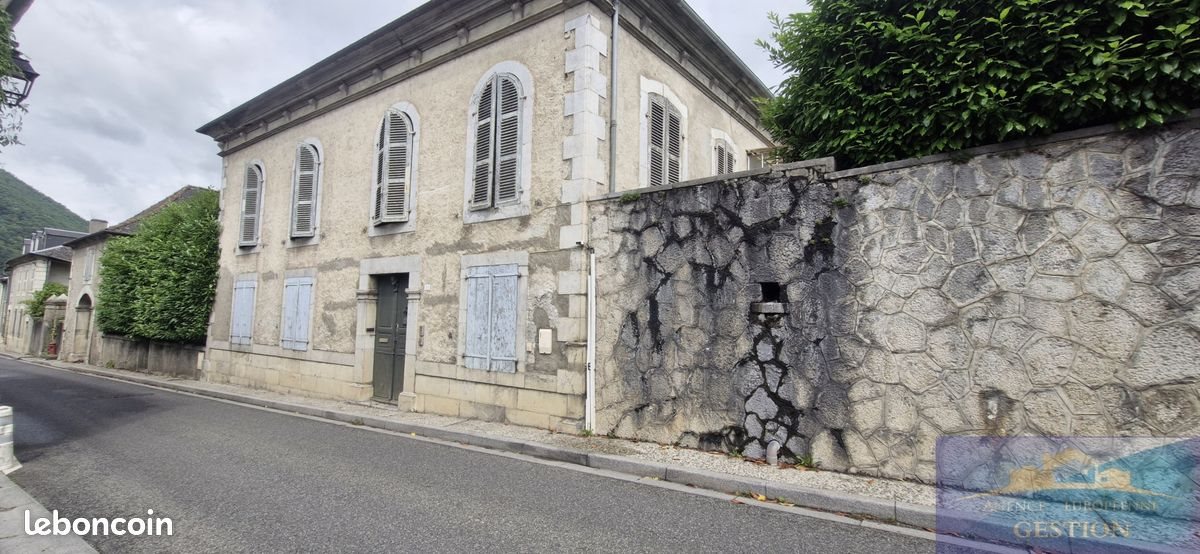 Maison à vendre, 266m², Saint-Pé-de-Bigorre
