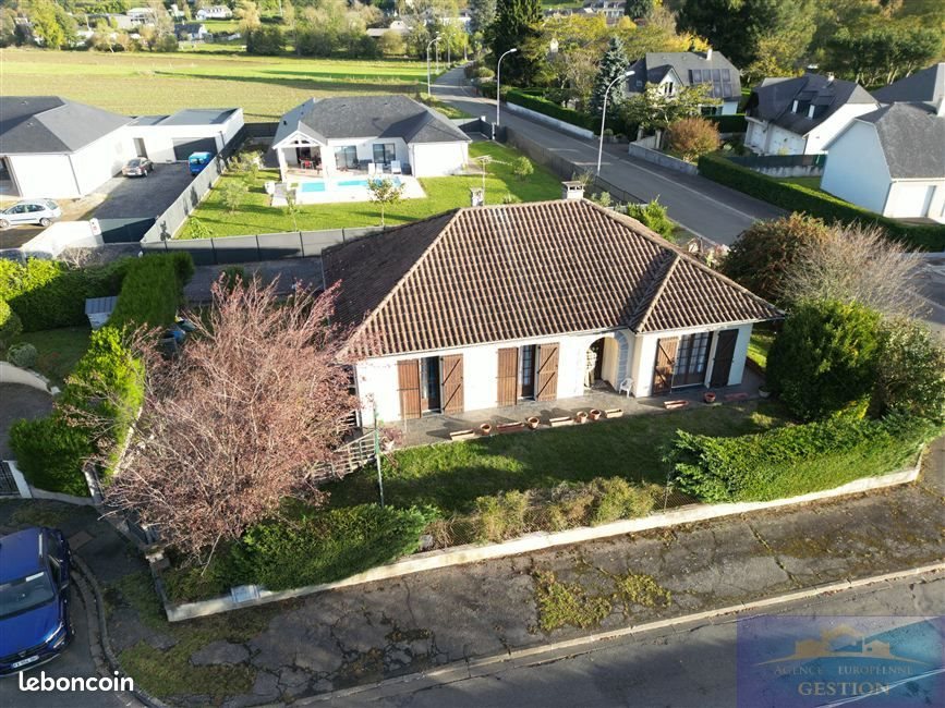 Maison à vendre, 94m², Lourdes