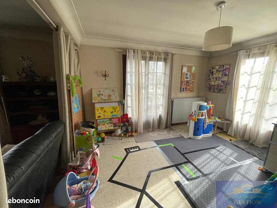 Maison à vendre, 94m², Lourdes