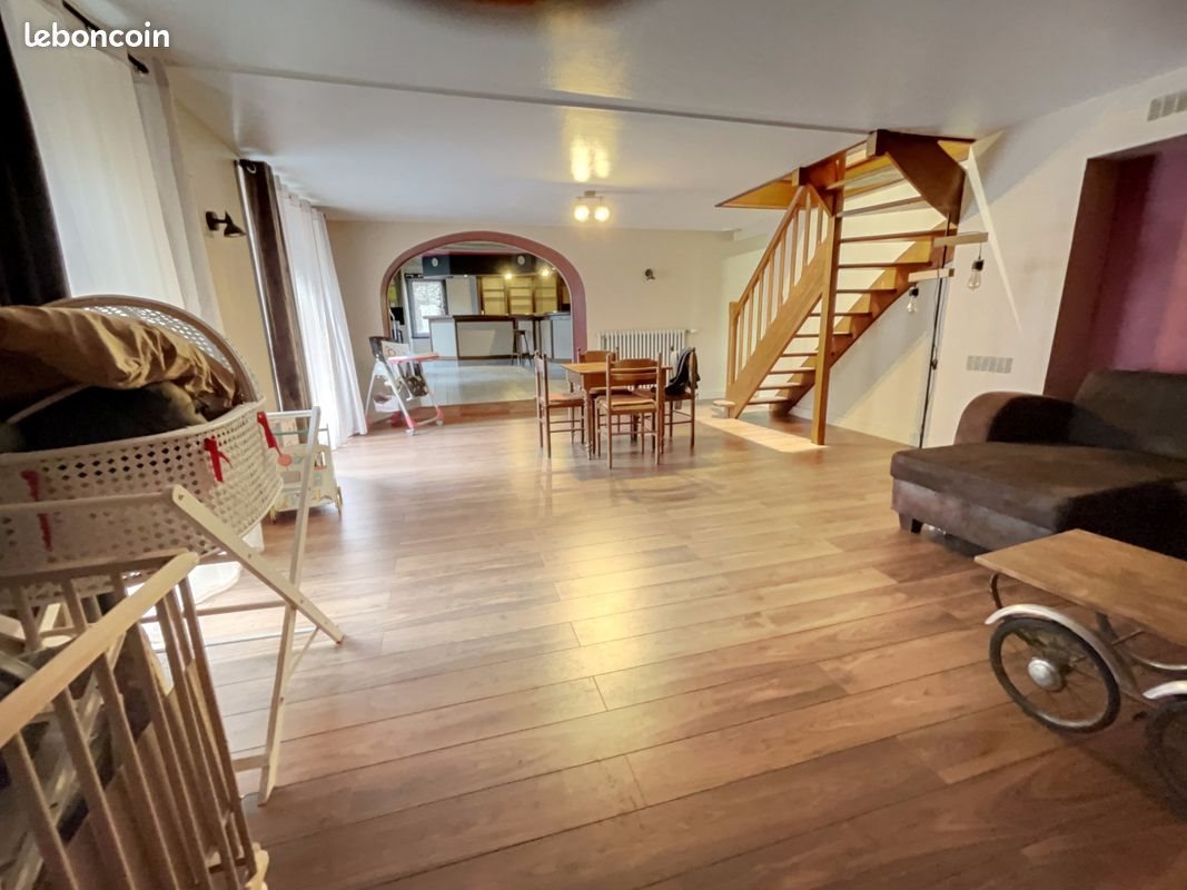 Maison à vendre, 215m², Camors