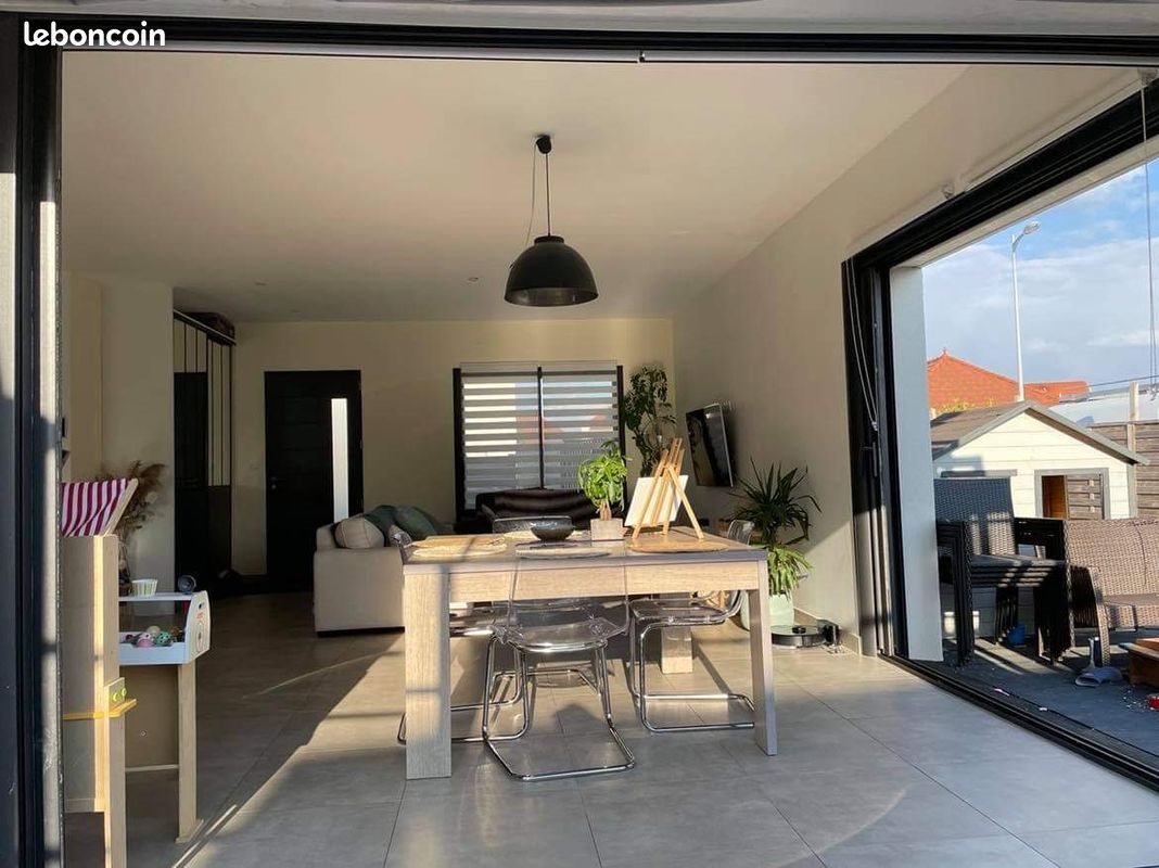 Maison à vendre, 132m², Bréviandes