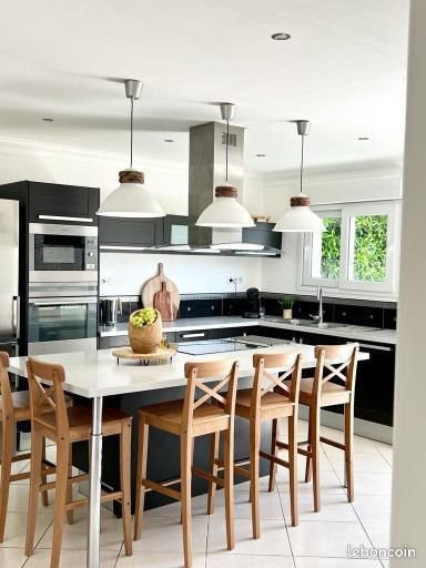 Maison à vendre, 124m², Bréviandes