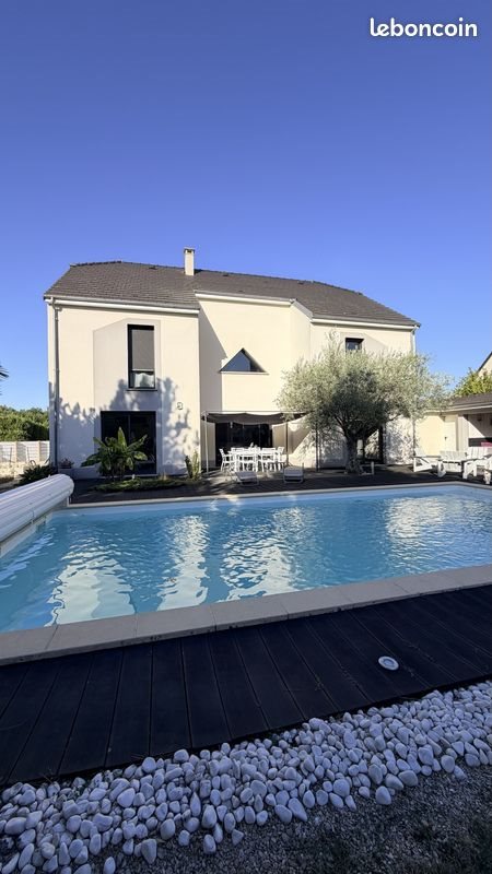 Maison à vendre, 255m², Saint-Julien-les-Villas