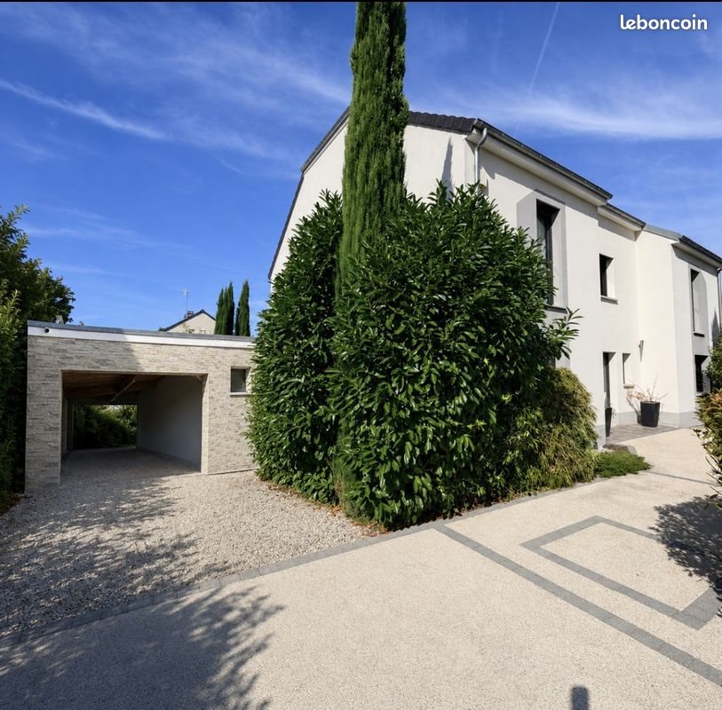 Maison à vendre, 255m², Saint-Julien-les-Villas