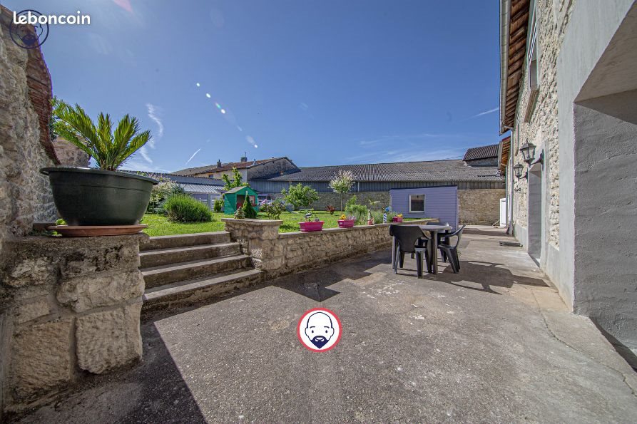 Maison à vendre, 324m², Tréveray