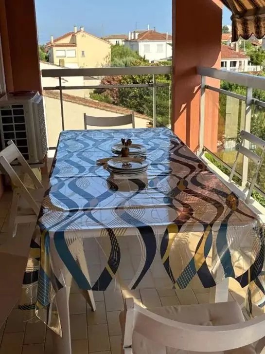 Appartement à louer, 46m², Antibes