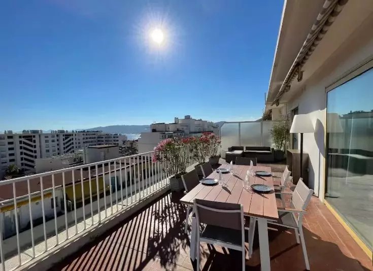 Appartement à louer, 43m², Juan-les-Pins