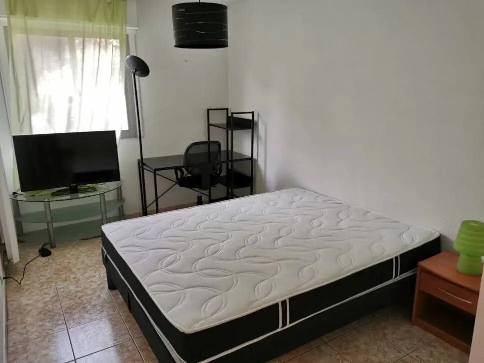 Appartement à louer, 62m², Antibes