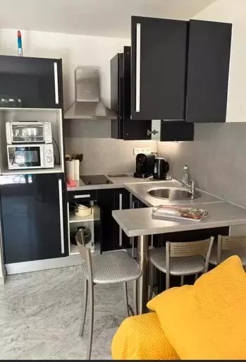 Appartement à louer, 23m², Antibes