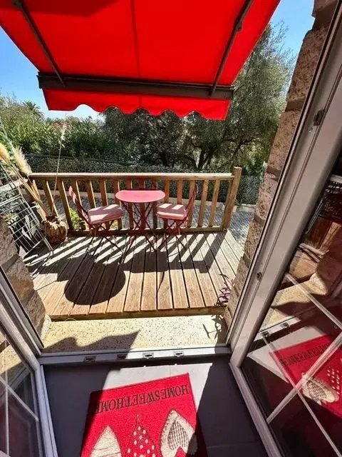 Appartement à louer, 24m², Antibes