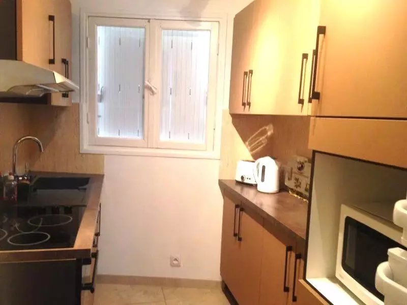 Appartement à louer, 32m², Antibes
