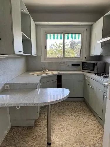 Appartement à louer, 50m², Antibes