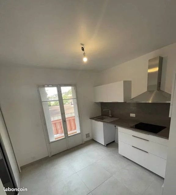 Appartement à louer, 75m², Saint-André-de-la-Roche