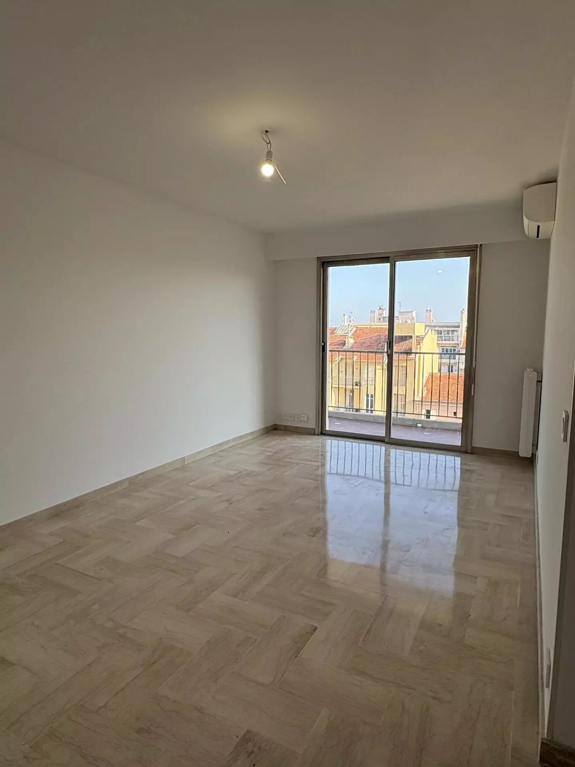 Appartement à louer, 47m², Nice