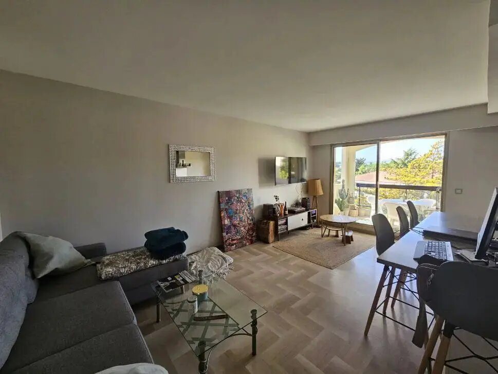Appartement à louer, 70m², Mougins