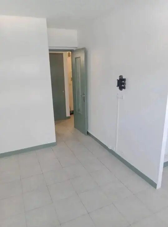 Appartement à louer, 30m², Saint-Laurent-du-Var