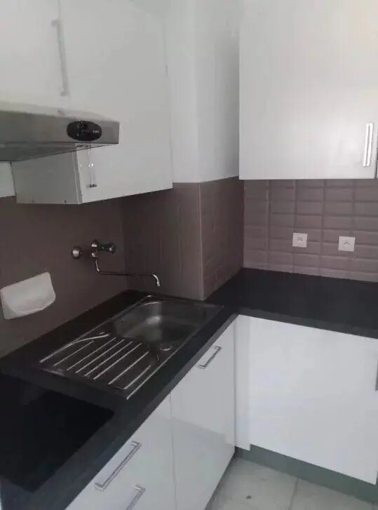 Appartement à louer, 30m², Saint-Laurent-du-Var