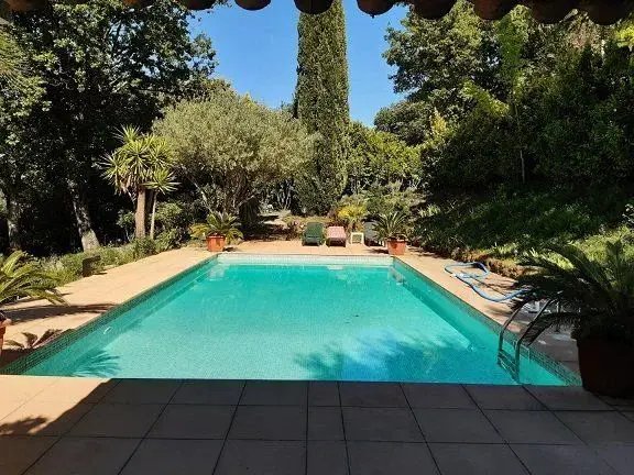 Appartement à louer, 25m², Fréjus