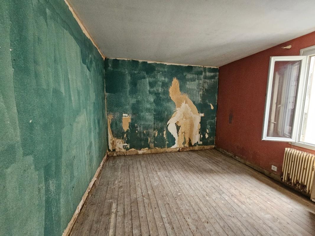 Maison à vendre, 100m², Gond-Pontouvre
