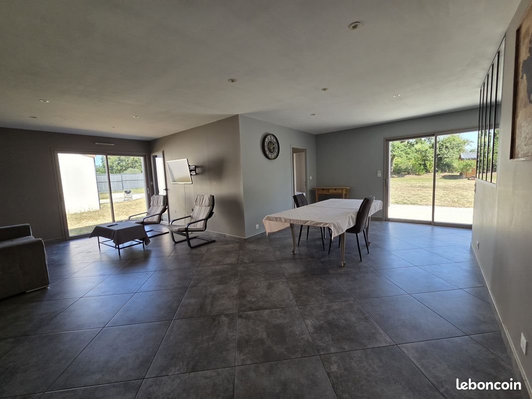 Maison à vendre, 119m², Cugand