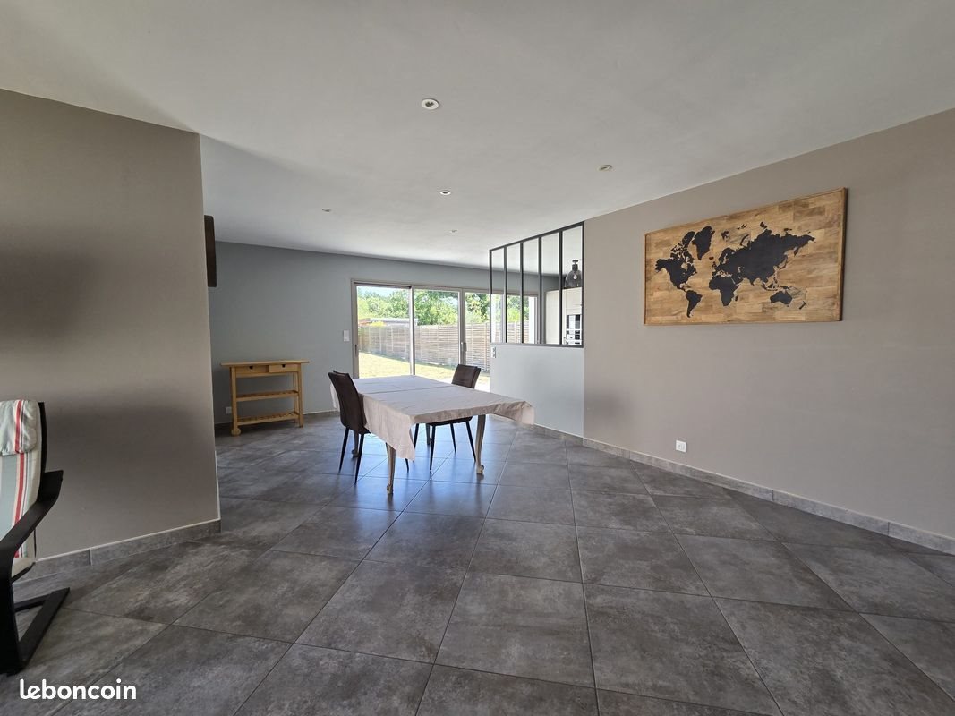 Maison à vendre, 119m², Cugand