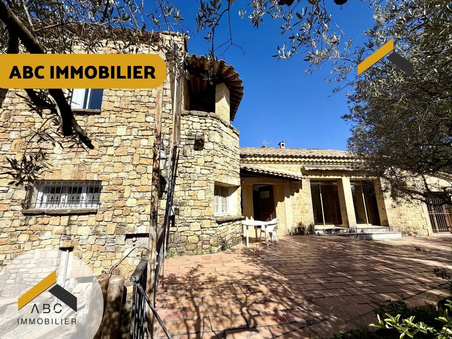 Maison à vendre, 265m², Sérignan-du-Comtat