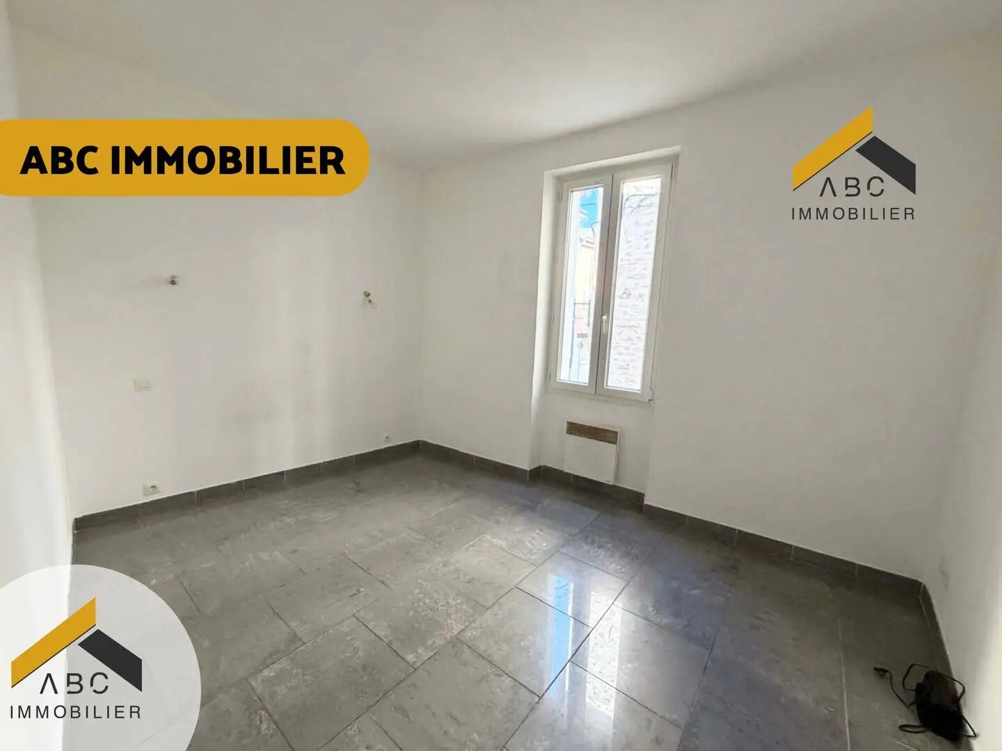 Appartement à louer, 61m², Orange