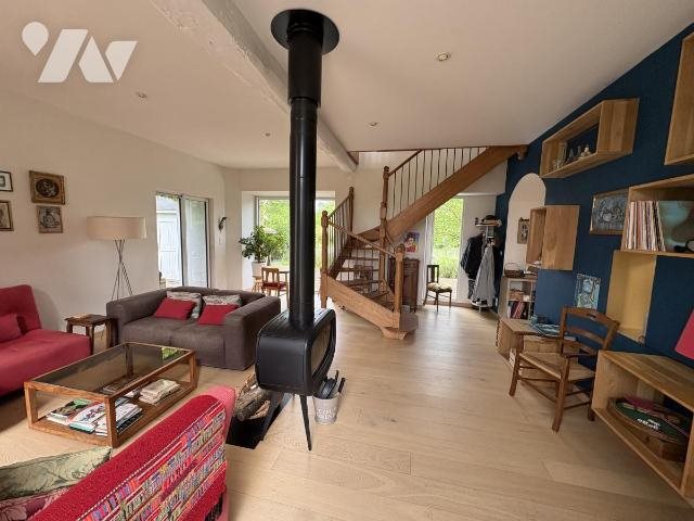 Maison à vendre, 140m², Saint-Saturnin-du-Bois