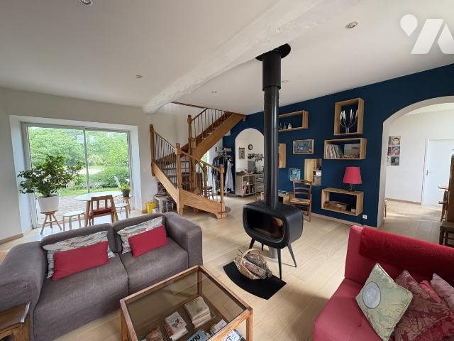 Maison à vendre, 140m², Saint-Saturnin-du-Bois