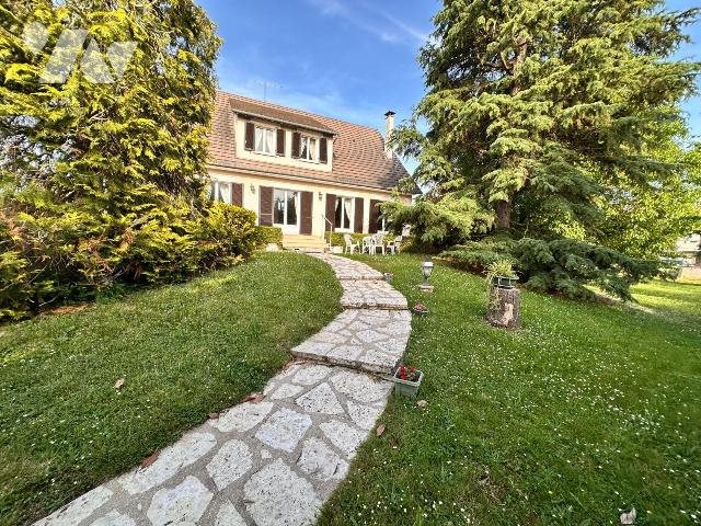 Maison à vendre, 240m², Fréjus