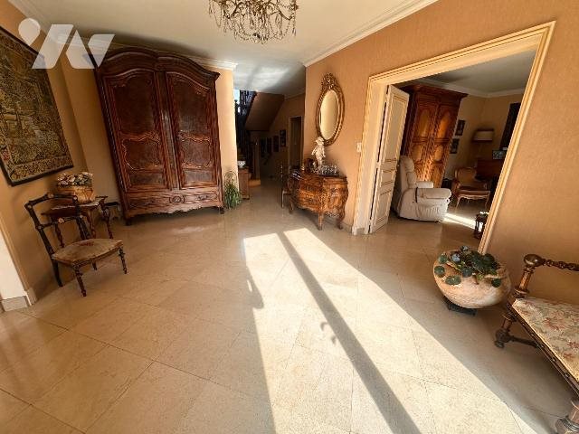 Maison à vendre, 240m², Fréjus