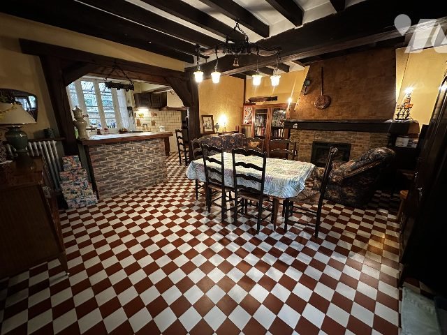 Maison à vendre, 175m², La Celle-Saint-Cyr