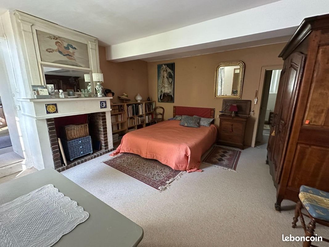Maison à vendre, 251m², La Celle-Saint-Cyr