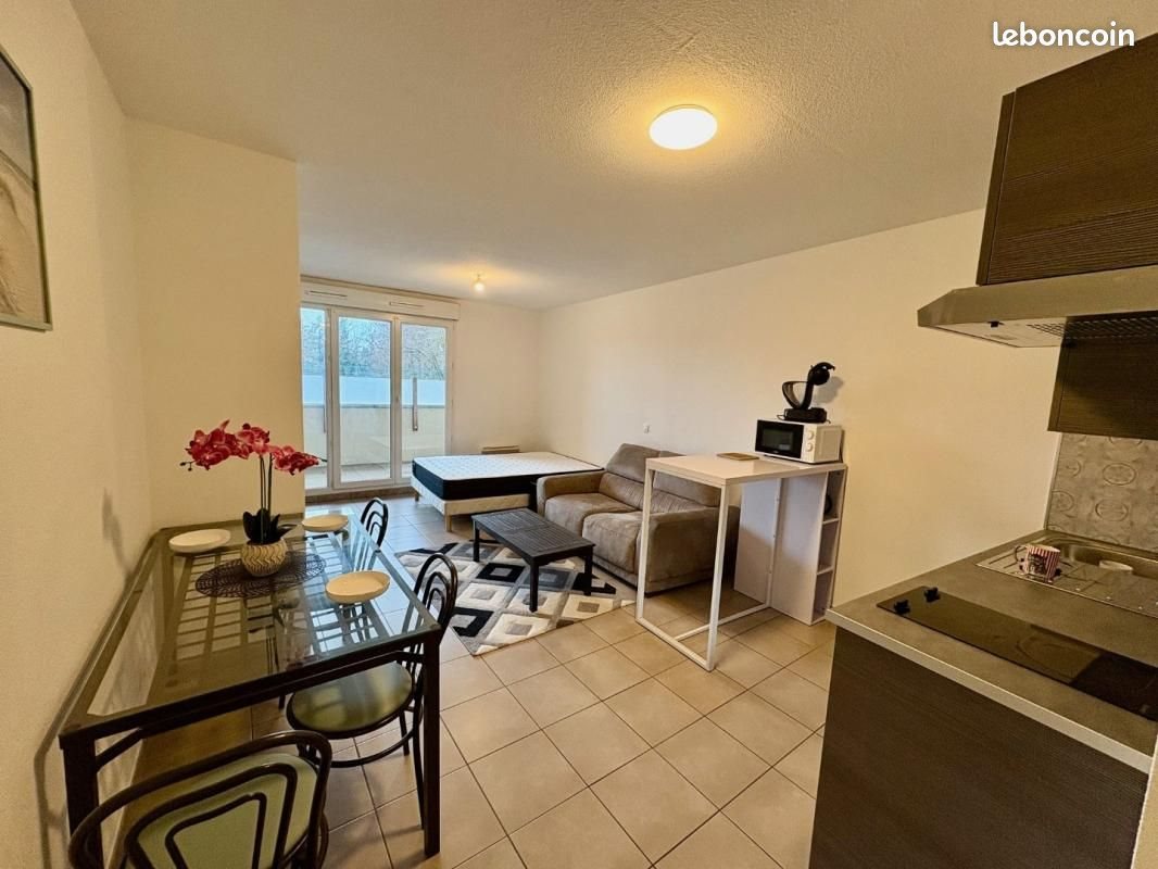 Appartement à louer, 37m², Roanne