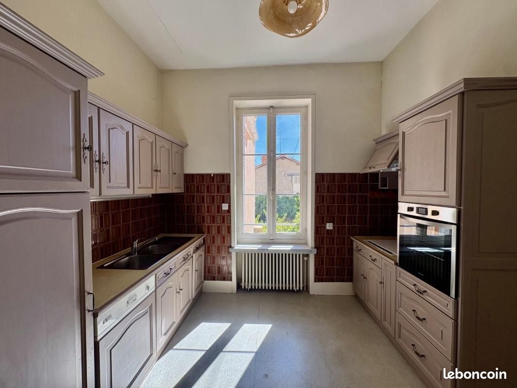 Appartement à louer, 94m², Roanne