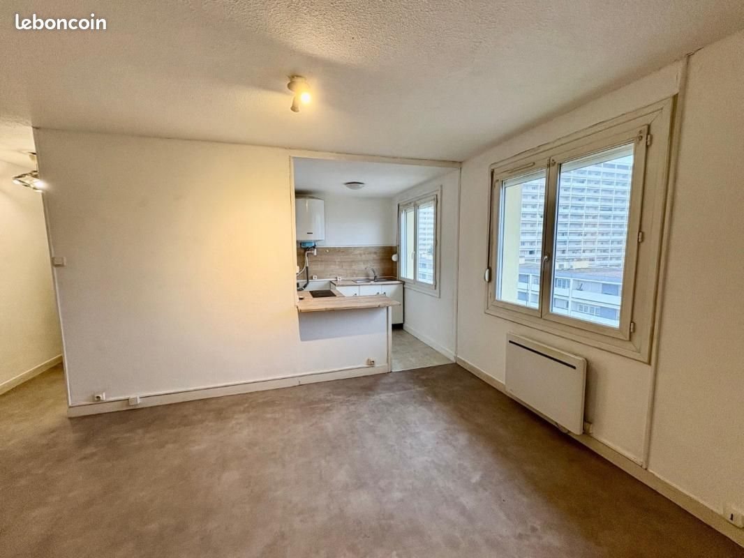 Appartement à louer, 49m², Roanne