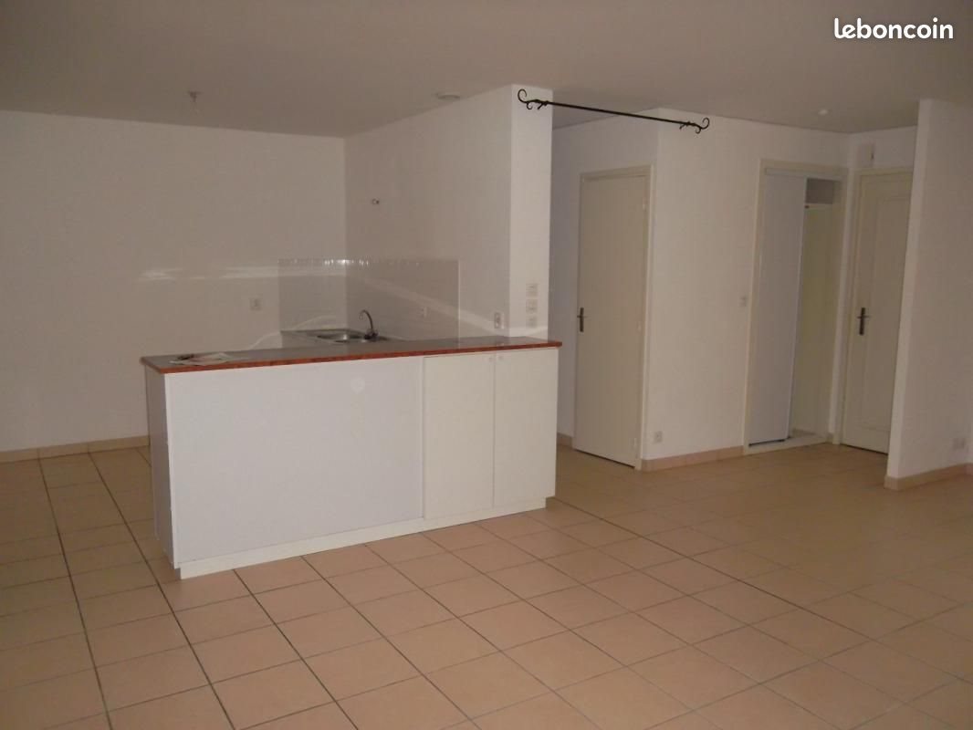 Appartement à louer, 68m², Le Coteau