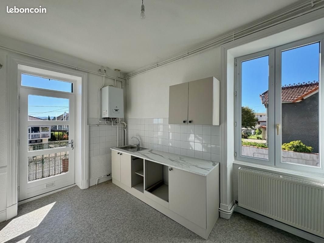 Appartement à louer, 62m², Mably