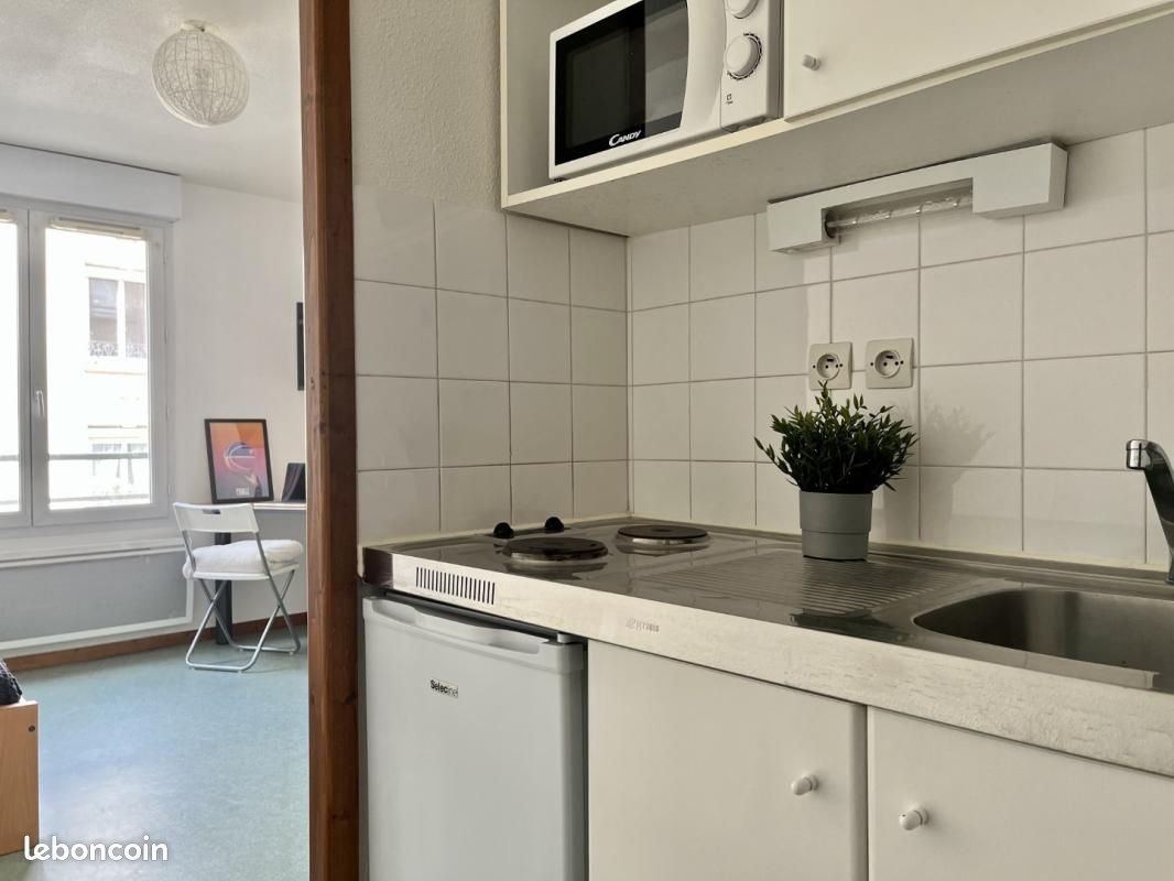 Appartement à louer, 21m², Saint-Étienne