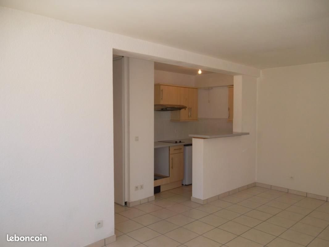 Appartement à louer, 41m², Riorges