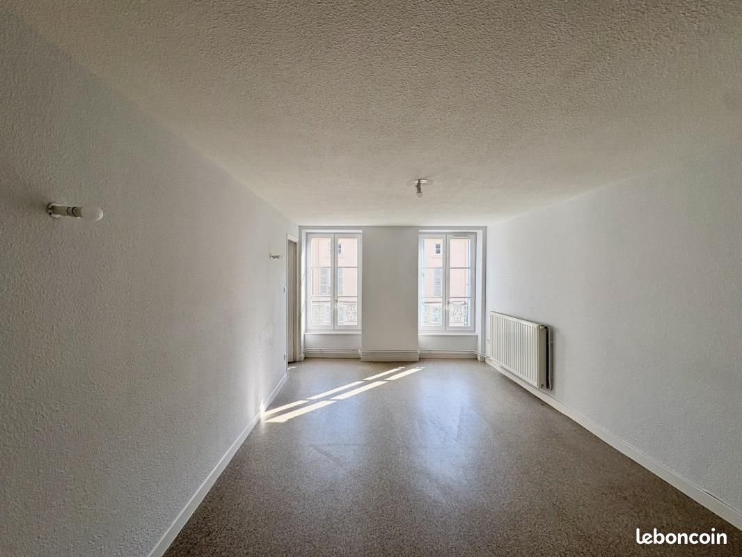 Appartement à louer, 60m², Roanne