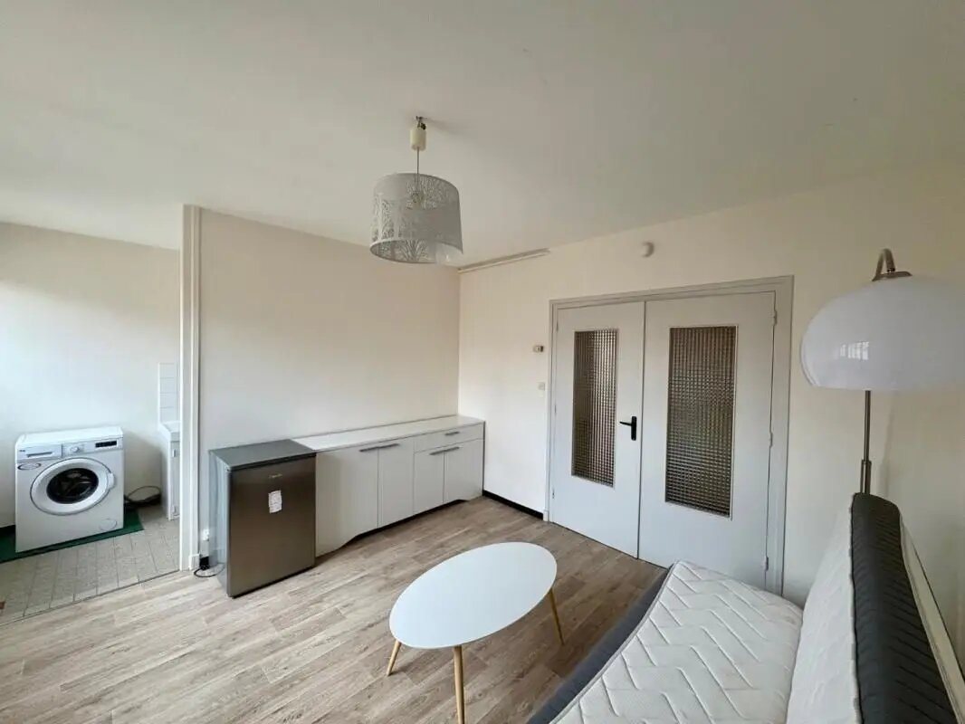 Appartement à louer, 29m², Roanne