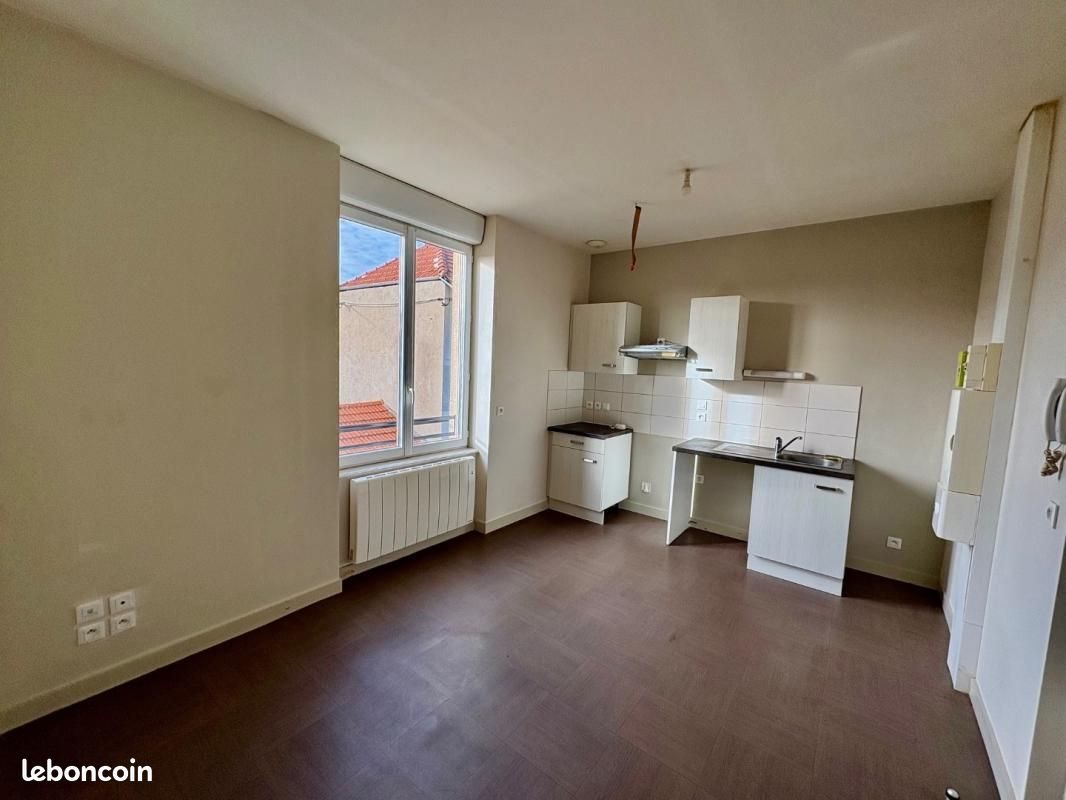 Appartement à louer, 35m², Riorges